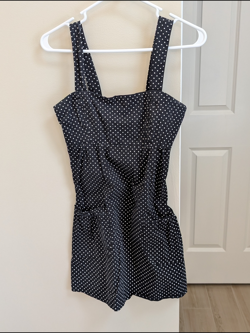 Black Polka Dot Mini Dress with Square Neck and Wide Straps